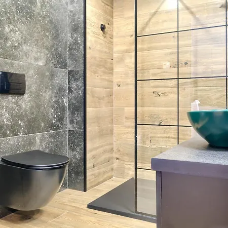 Przy Porcie Z Klimatyzacja, Garazem I Rowerami شقة *