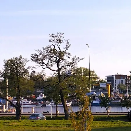 Przy Porcie Z Klimatyzacja, Garazem I Rowerami